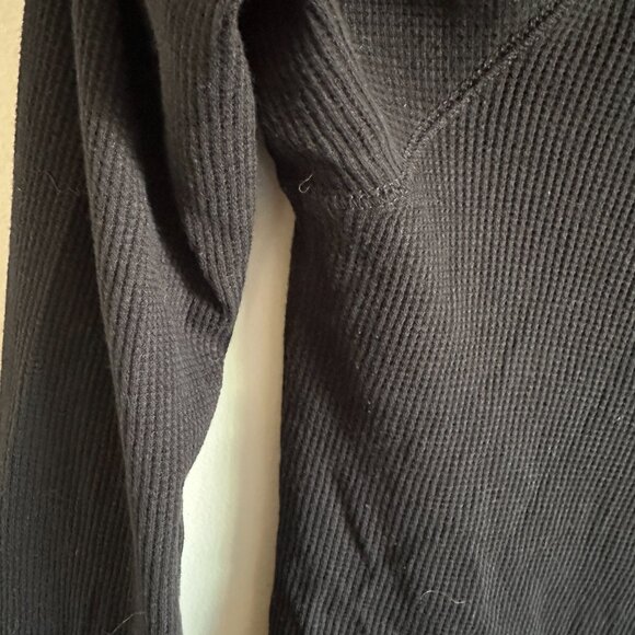 Levi’s Jakob Henley - Picture 8 of 9